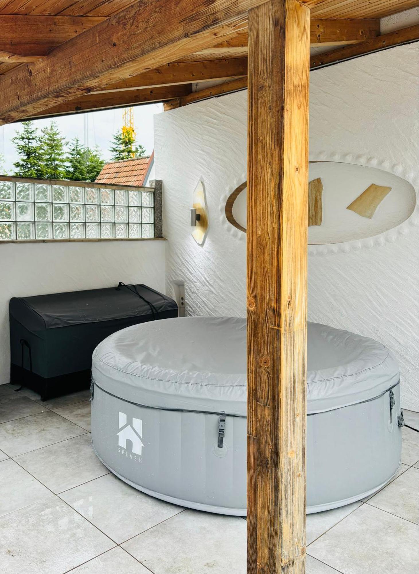 Jacuzzi Terrasse 55' Tv Kueche Regendusche Apartment Bad Bellingen Bagian luar foto